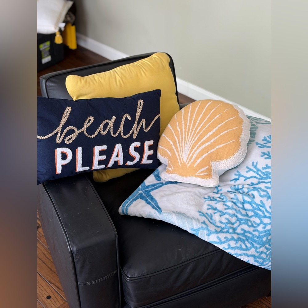 Beach Please Pillow and Shell Blanket Set